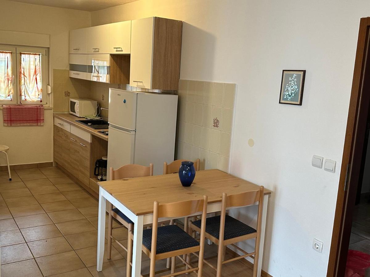 Apartments Milenka Trogir Exterior photo